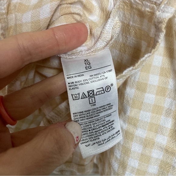 Old Navy Gingham Cream & White Tank Top Size XL - Picture 6 of 6